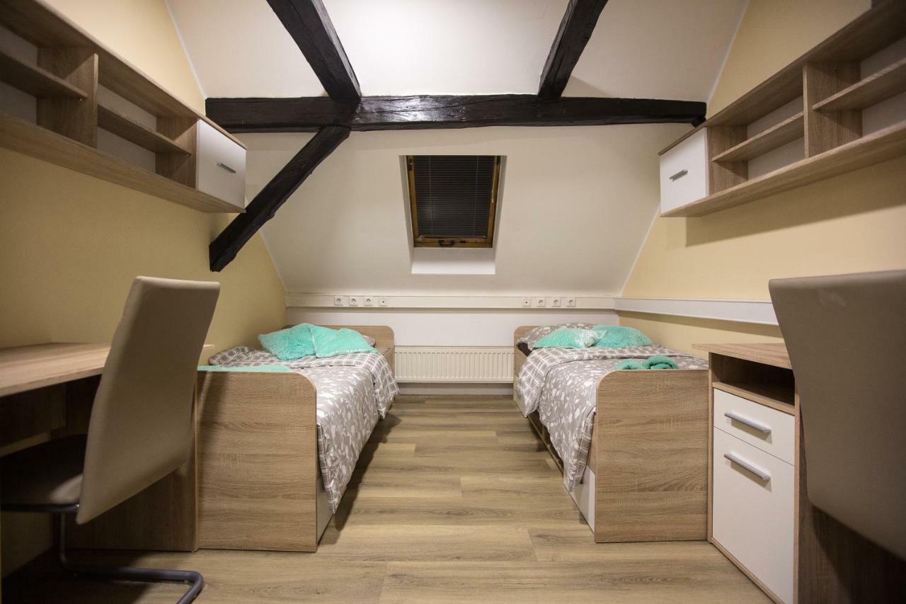 Minidorm Rooms In Heart Of City Center Maribor Kültér fotó